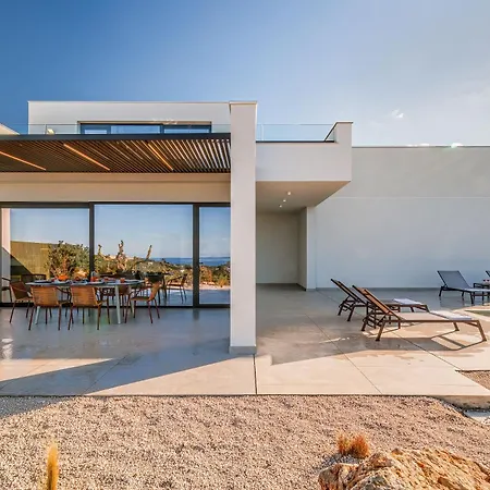 Вилла Armonia *